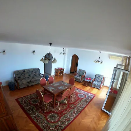 Apartament Tedy2,faleza Nord Apartament 3 Cu La Mare דירה