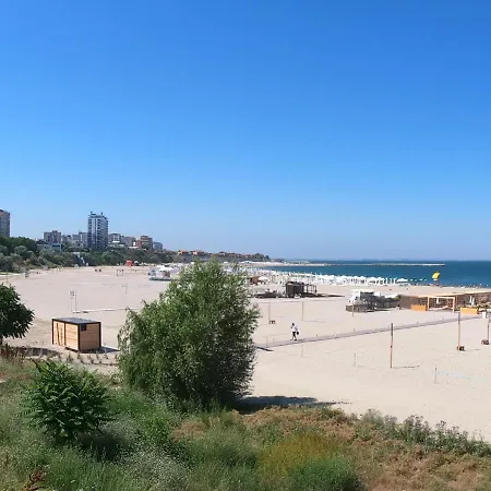 Apartament Tedy2,faleza Nord Apartament 3 Cu La Mare דירה